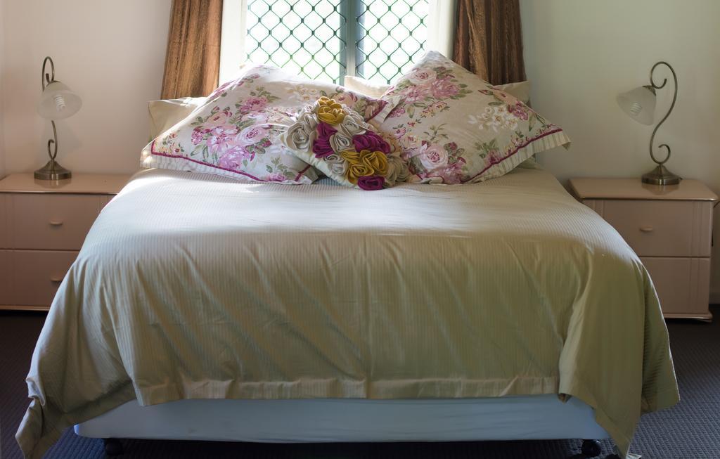 Ronday-Voo Bed And Breakfast Speewah Habitación foto